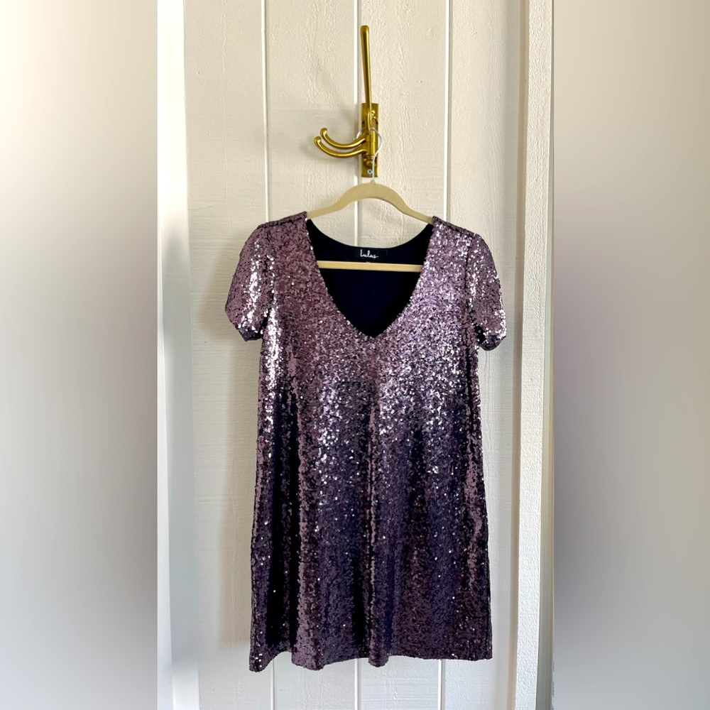 Lulu’s sequin mini / shift dress